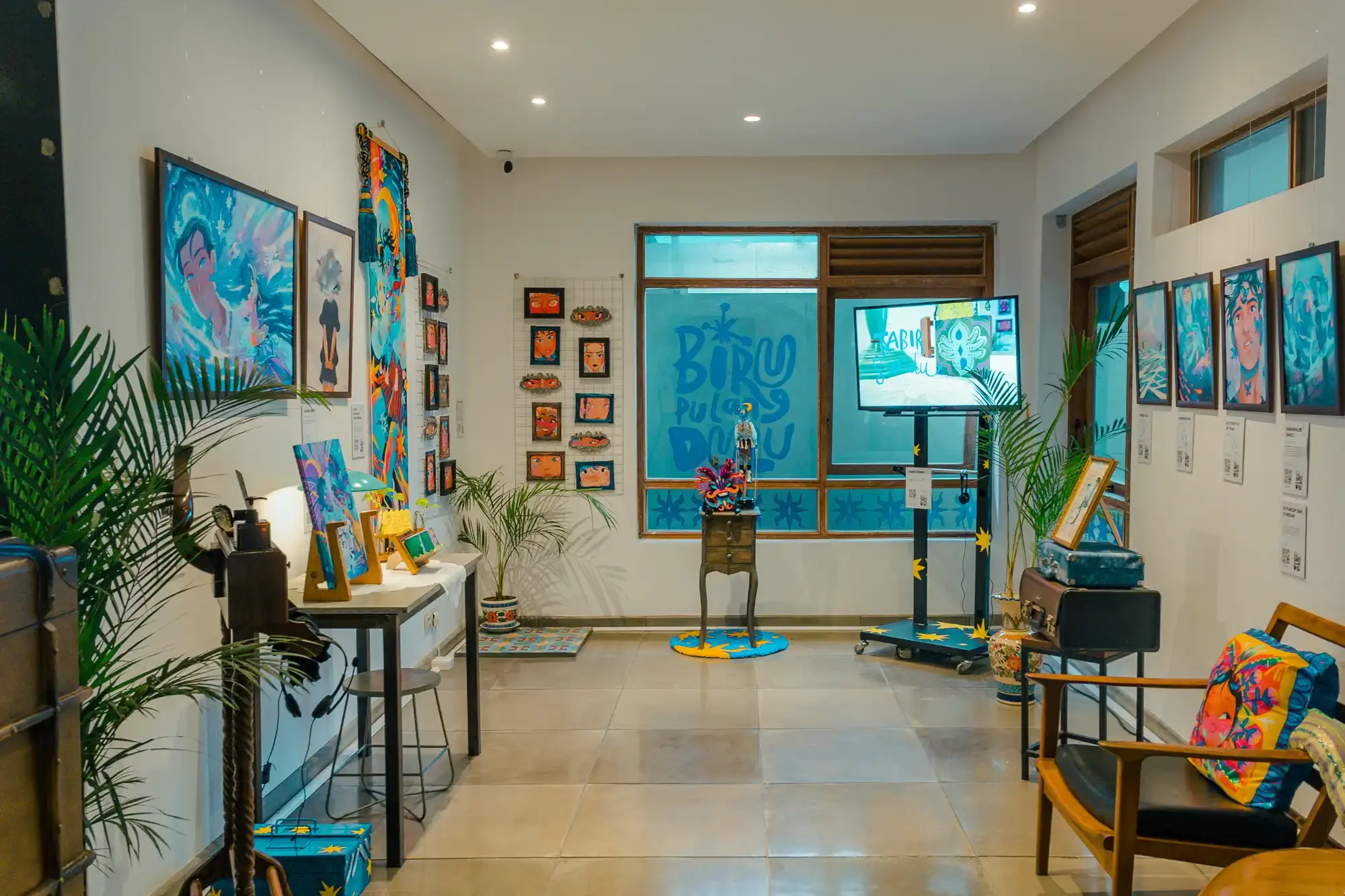 Wastana Haikal’s “Biru Pulang Dulu” Turned Our Office into A Visual Exploration
